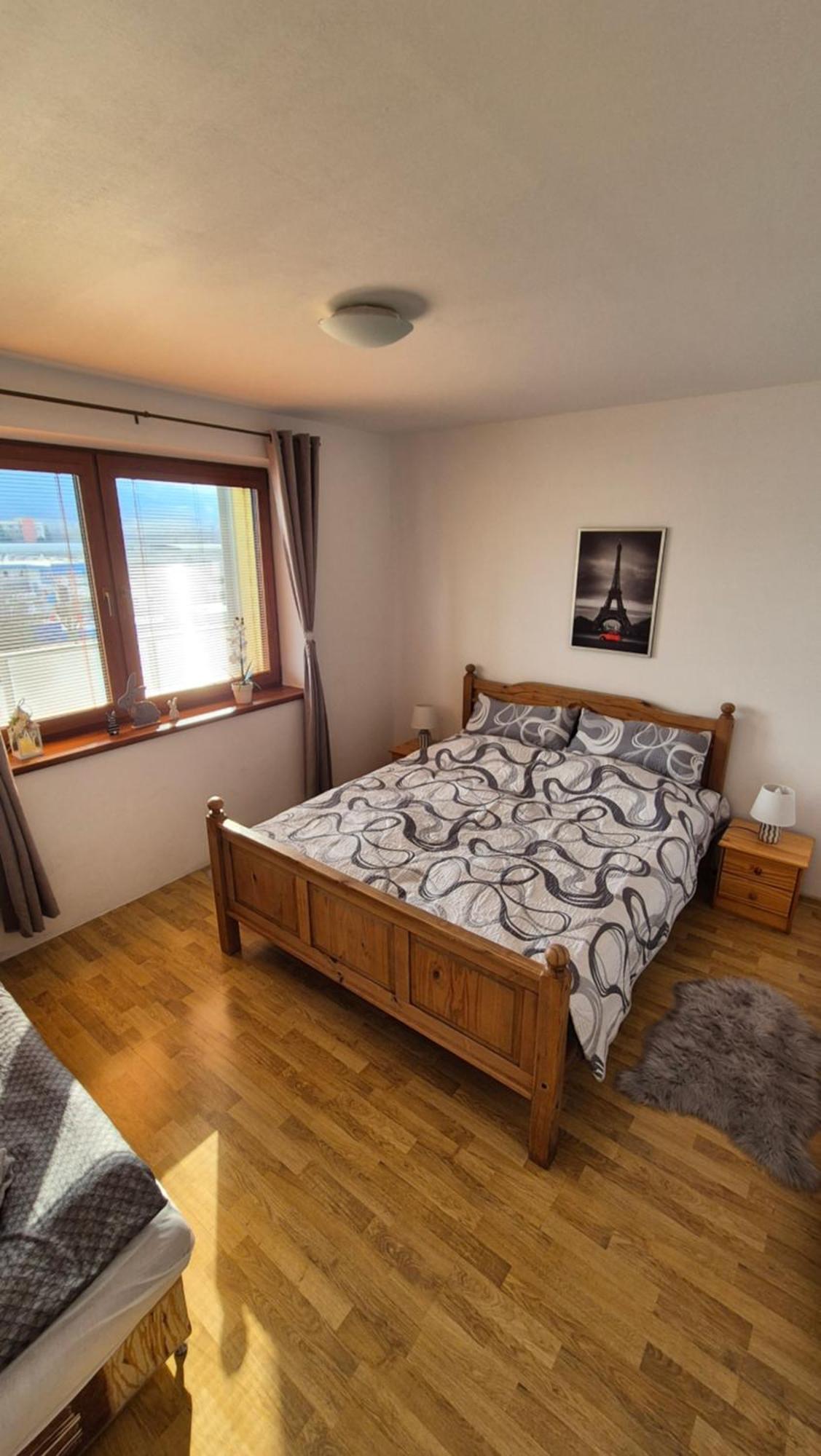 2 Room Apartment With Terrace 455, Apartmany Liptov Lipótszentmiklós Kültér fotó